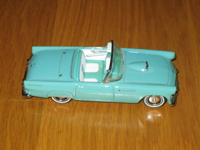 Dinky 1959 Ford Thunderbird Matchbox Mattel
